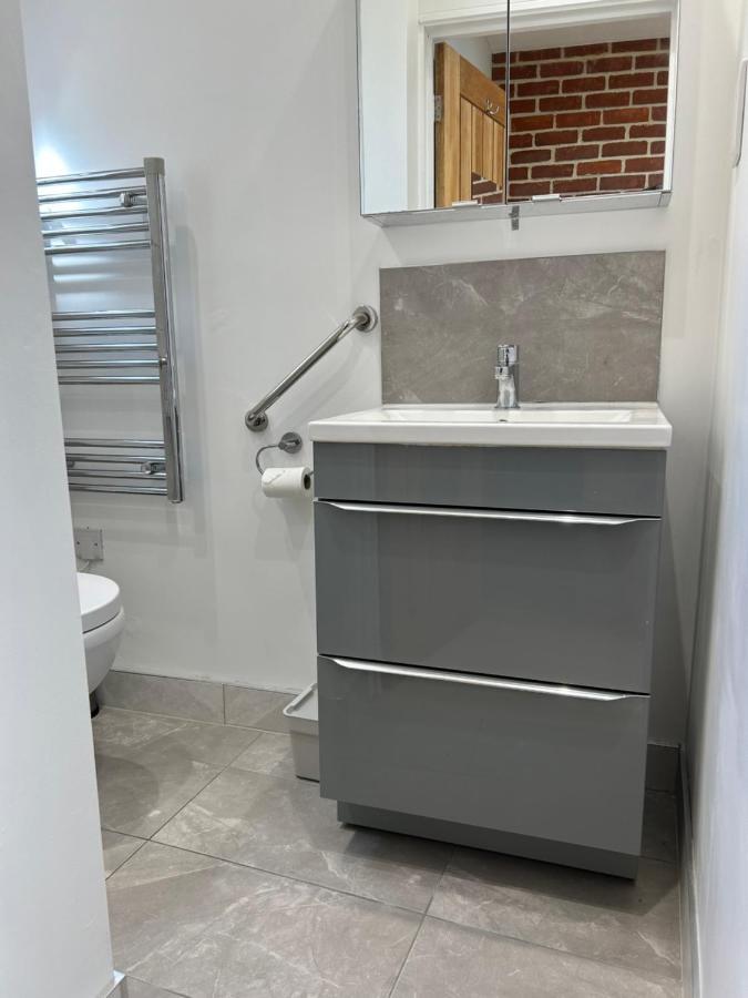 Studio 33 Chichester Eksteriør billede